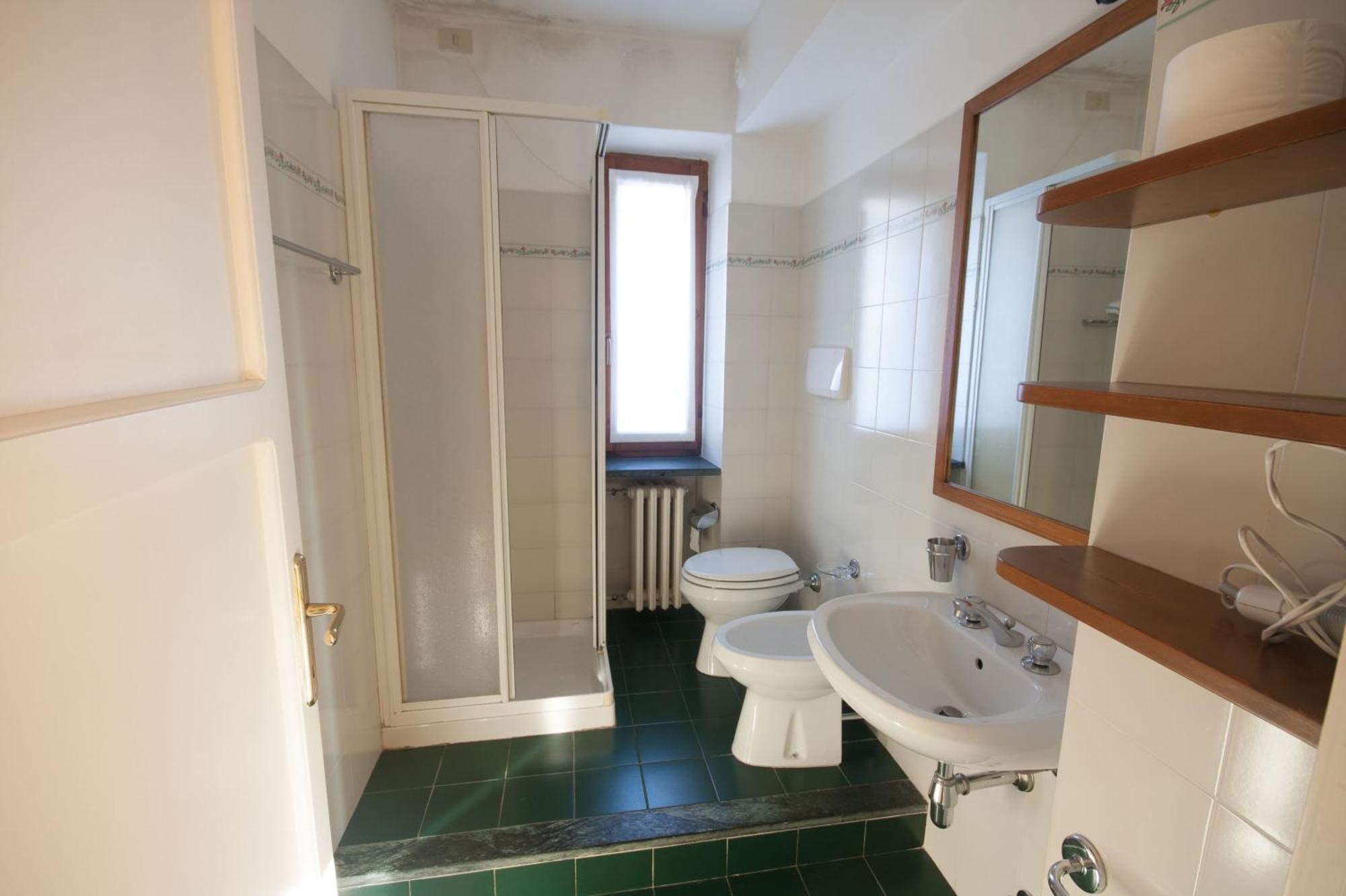 Agriturismo Castello Di Vezio Varenna Kamer foto